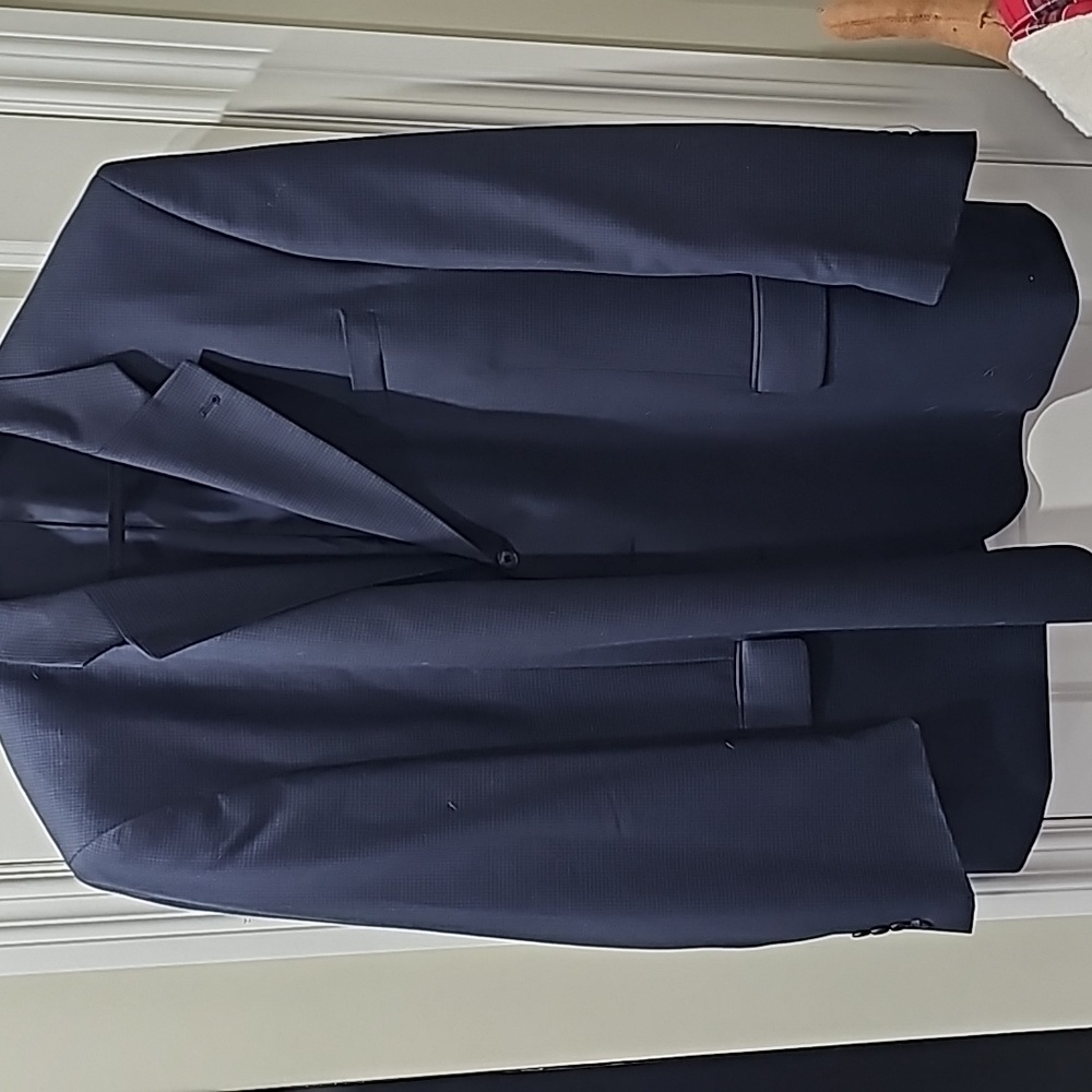 Classic 3-Button Single Breasted Blazer